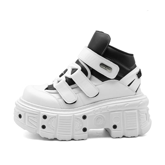 Women's Laced-Up Platform Gothic Ankle Boots