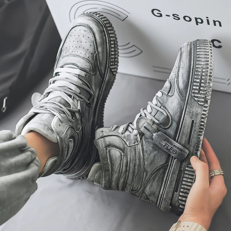 Men's Retro Manga Sneakers